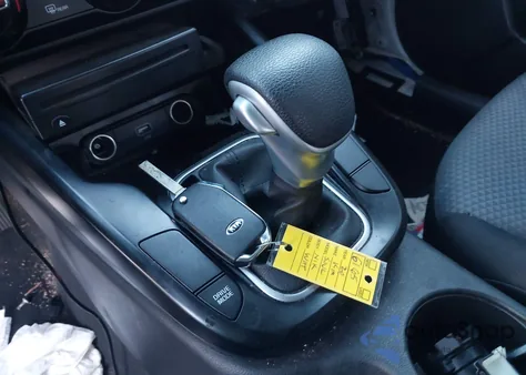 2020 Kia Soul Lx из США, поврежденный, VIN KNDJ23AU9L7709264